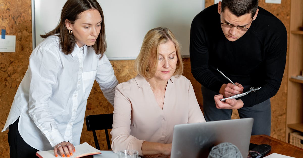 暗区突围:自动创收APP详情下载教程